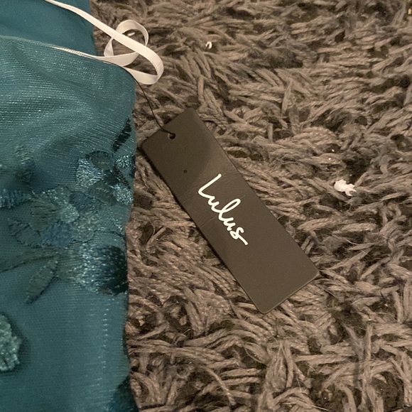 Emerald green dress - Picture 2 of 4